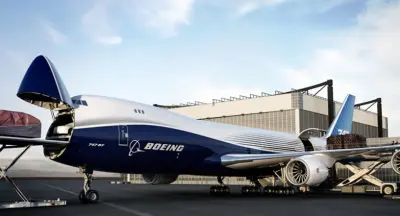 BOEING B747-800 FREIGHTER