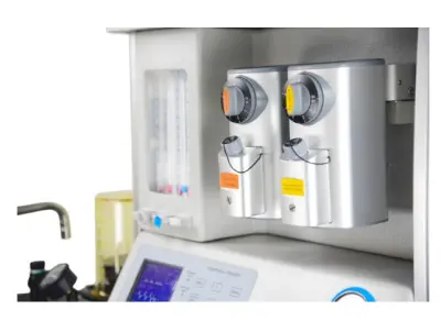 ADVANCED MODEL ANESTHESIA  MACHINE