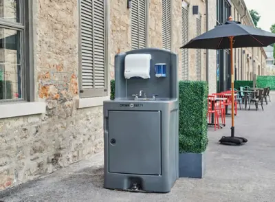 CROWN VERITY® PORTABLE SINK
