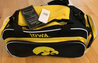 COLLEGE & PRO TEAMS SPORTS BAGS