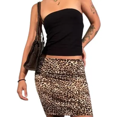 HEARTS & HIPS® CHEETAH PRINT MINI SKIRT