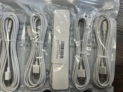 FIVE (5) FEET IPHONE CHARGE CABLE IN PACK OF 5